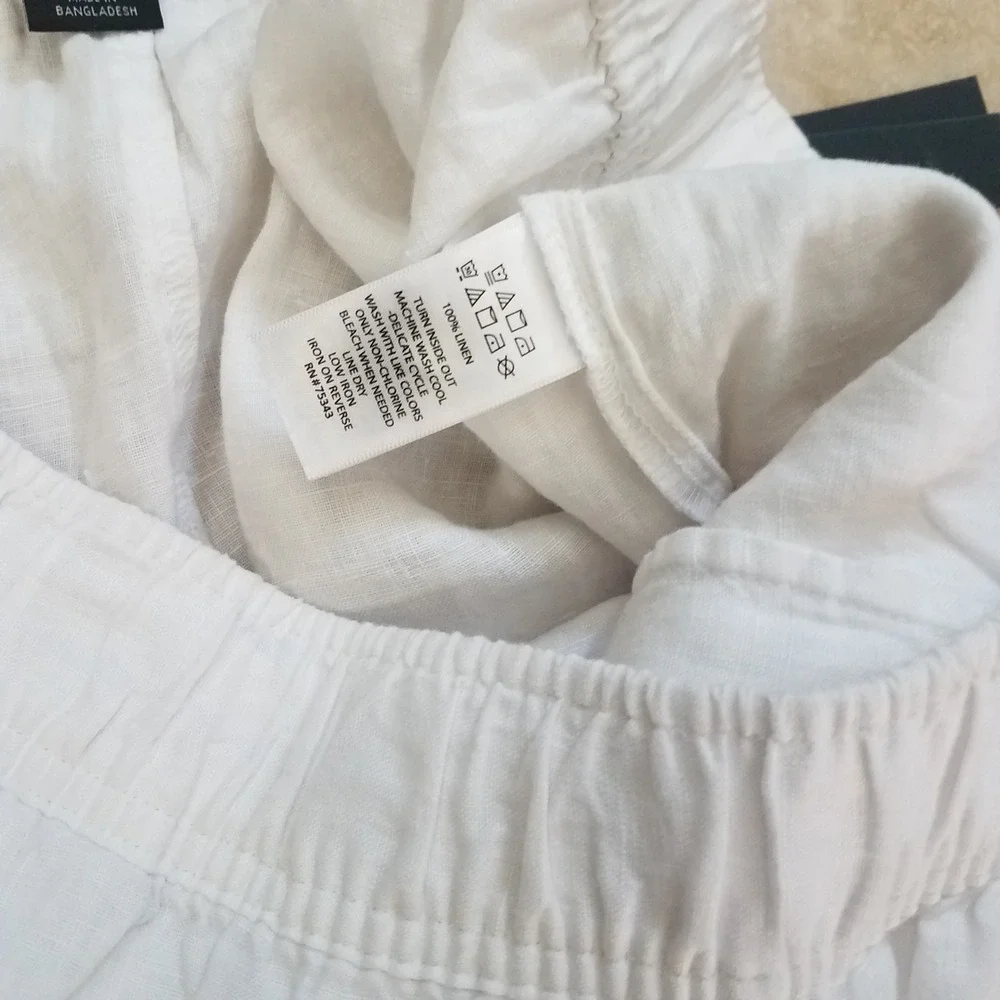 Tahari pants women